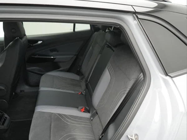 VOLKSWAGEN ID.4 (2026) — foto 16 van 30