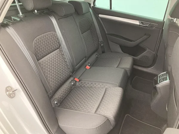 SKODA Superb Combi (2020) — foto 27 van 35
