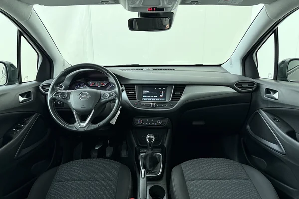 Opel Crossland (2022) — foto 23 van 23