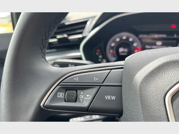 Audi Q3 Sportback (2025) — foto 15 van 29