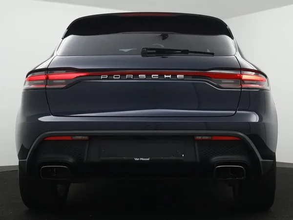 Porsche Macan (2022) — foto 21 van 24