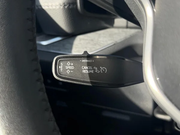 SKODA Kodiaq (2024) — foto 2 van 22