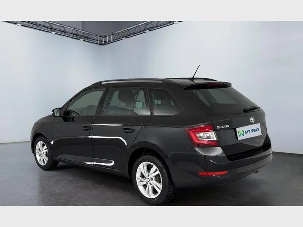 Skoda FABIA (2019) — foto 12 van 15