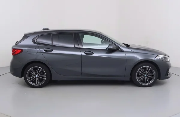 BMW 1 Hatch (F40) (2021) — foto 30 van 33