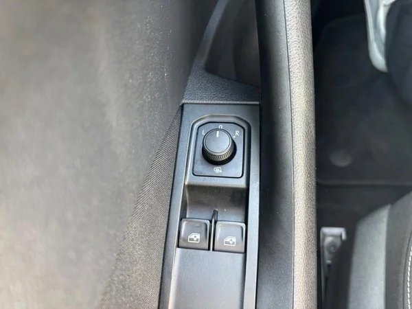SKODA Kamiq (2022) — foto 18 van 28