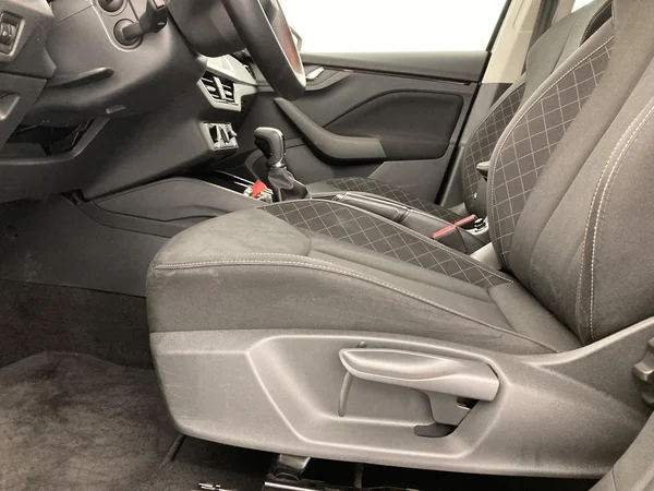 SKODA Kamiq (2023) — foto 26 van 36