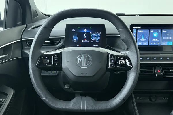 MG MG3 (2025) — foto 2 van 20