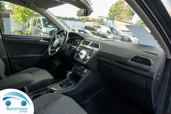 Volkswagen Tiguan (2023) — foto 10 van 48