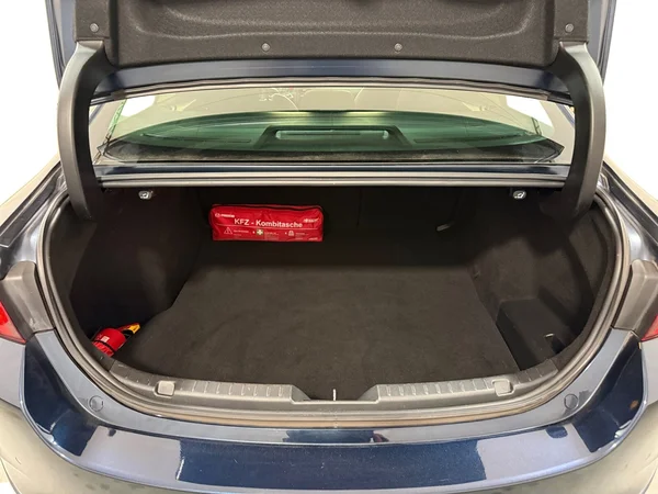Mazda 3 (2022) — foto 17 van 29