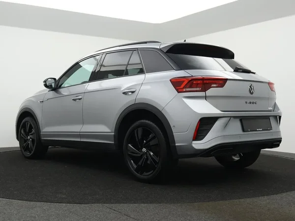 Volkswagen T-Roc (2025) — foto 12 van 28
