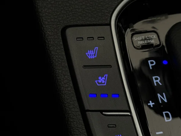 HYUNDAI i30 (2019) — foto 19 van 30