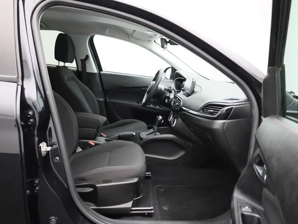 Fiat Tipo (2022) — foto 27 van 40