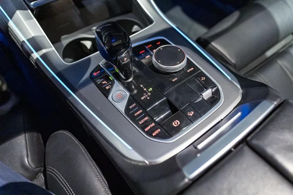 BMW X5 (2021) — foto 26 van 43
