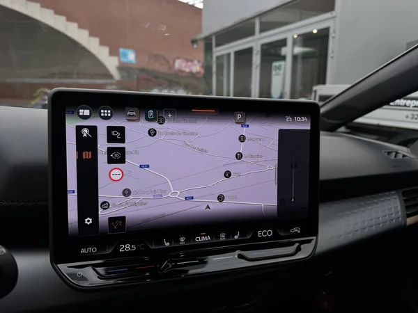 CUPRA Born (2024) — foto 5 van 17