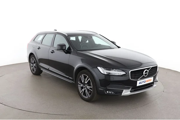 Volvo V90 (2017) — foto 14 van 16