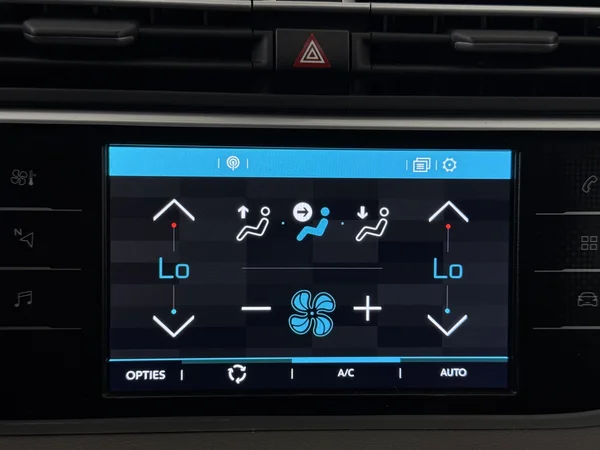 CITROEN C4 SpaceTourer (2022) — foto 18 van 26