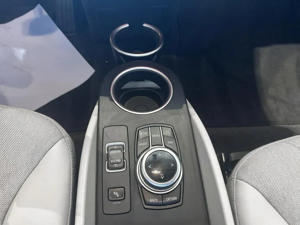 BMW i3 (2018) — foto 9 van 21