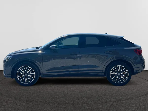 AUDI Q3 Sportback (2020) — foto 10 van 18