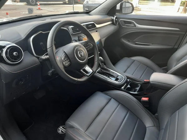 MG ZS (2024) — foto 16 van 19