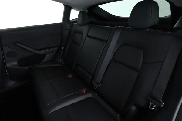 Tesla Model Y (2022) — foto 5 van 16