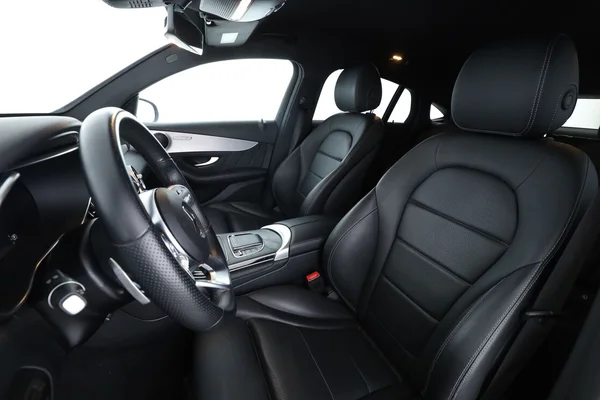 Mercedes-Benz GLC-Klasse (2021) — foto 16 van 16