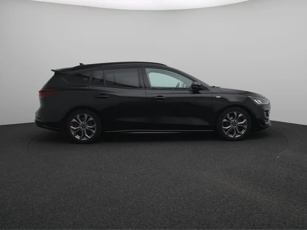 FORD Focus SW (2023) — foto 6 van 16