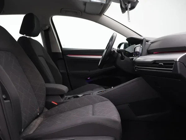 Volkswagen Golf (2022) — foto 26 van 26