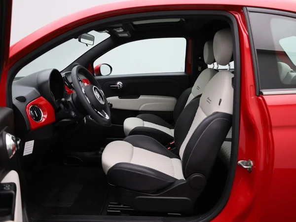 Fiat 500 (2021) — foto 38 van 38