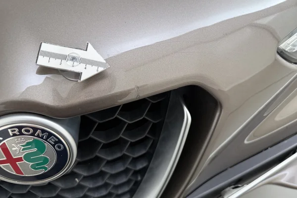 Alfa Romeo Stelvio (2017) — foto 13 van 22