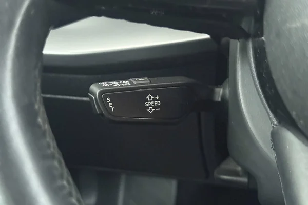 Audi A3 Sportback PHEV (2020) — foto 18 van 48