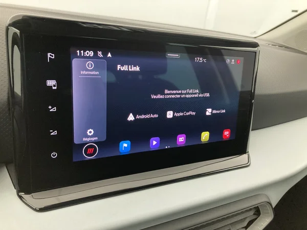 SEAT Arona (2023) — foto 18 van 36