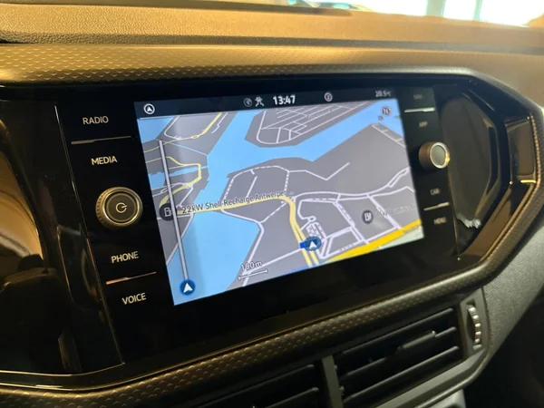 VOLKSWAGEN T-Cross (2022) — foto 14 van 15