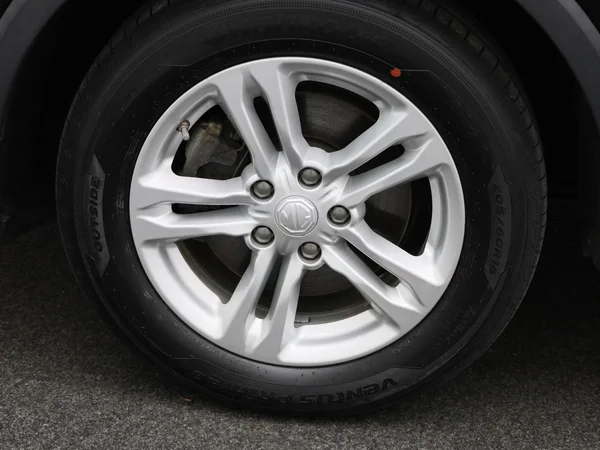 MG ZS EV (2021) — foto 5 van 35