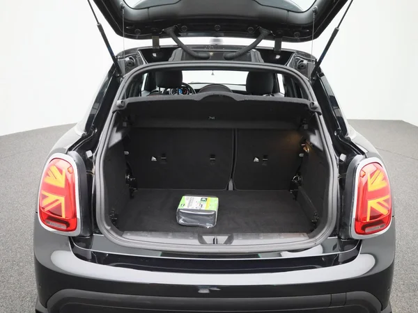 MINI One (2022) — foto 4 van 32