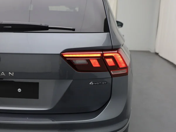 VOLKSWAGEN Tiguan Allspace (2024) — foto 3 van 19