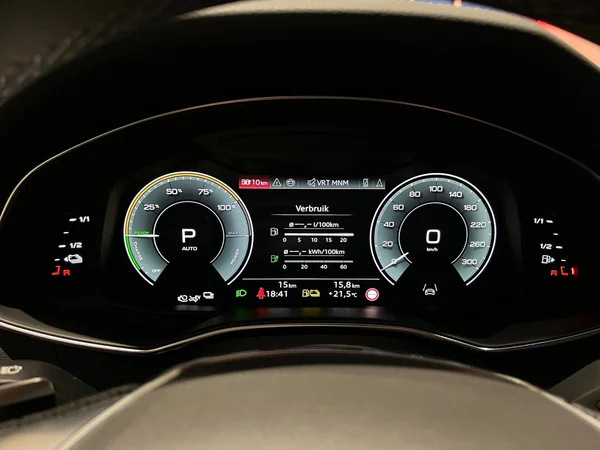 AUDI A6 Avant (2025) — foto 4 van 24