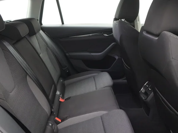SKODA Octavia Combi PHEV (2023) — foto 21 van 22