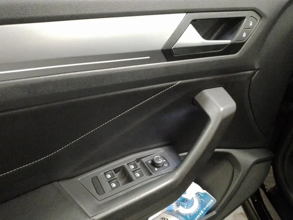 VOLKSWAGEN T-Roc Cabriolet (2022) — foto 7 van 23