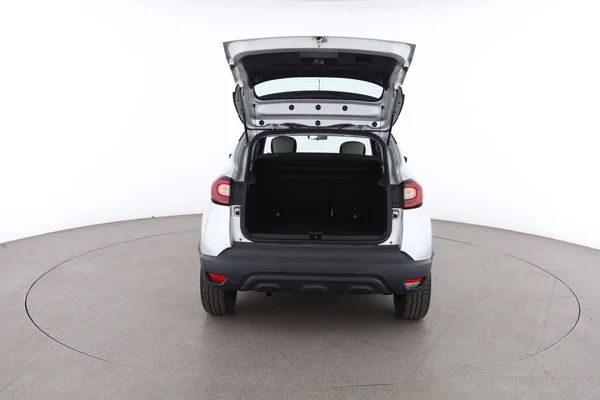 Renault Captur (2018) — foto 7 van 16