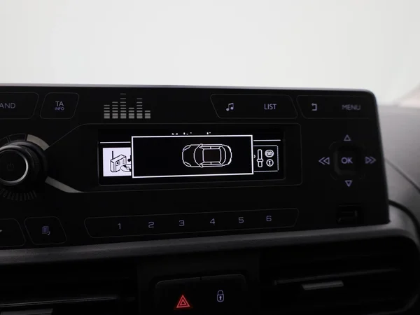 Opel Combo Life (2022) — foto 16 van 35