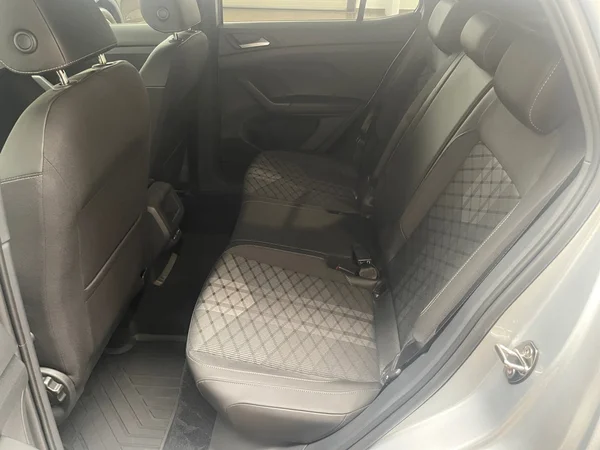 VOLKSWAGEN T-Cross (2025) — foto 3 van 15