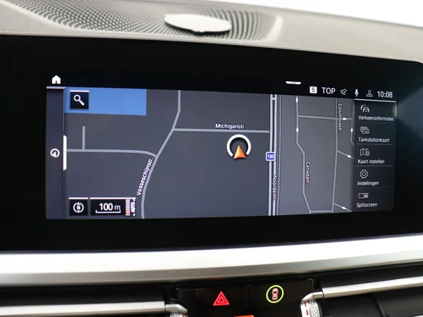 BMW 330 (2021) — foto 10 van 31