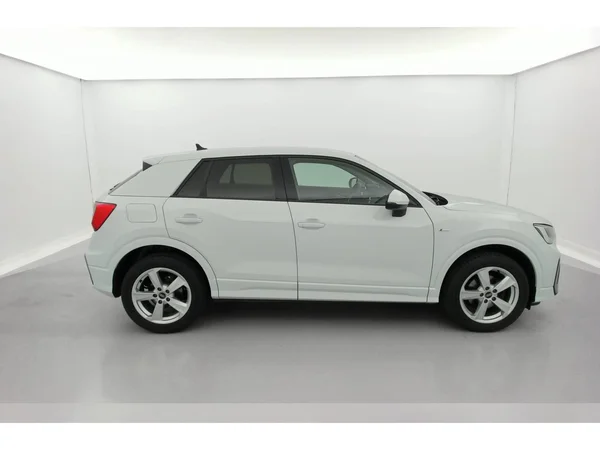 AUDI Q2 (2022) — foto 32 van 35