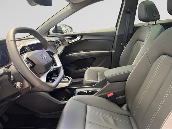 AUDI Q4 Sportback e-tron (2026) — foto 9 van 13