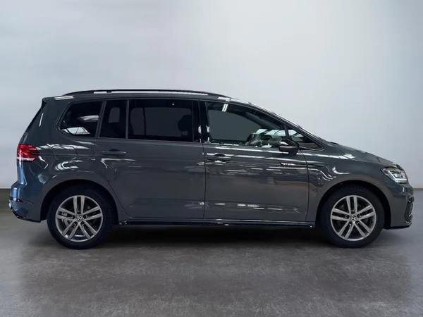 VOLKSWAGEN Touran Dsl (2024) — foto 30 van 34