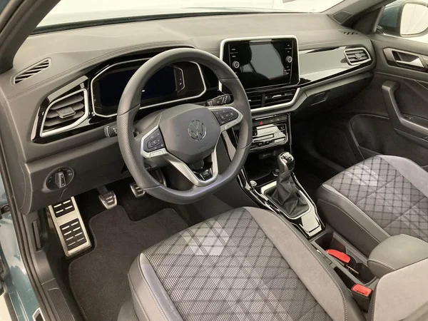 VOLKSWAGEN T-Roc (2025) — foto 11 van 36