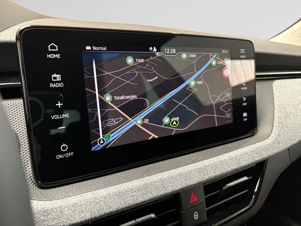 SKODA Kamiq (2025) — foto 13 van 15