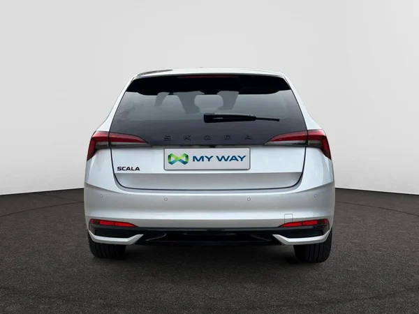 SKODA Scala (2024) — foto 14 van 14