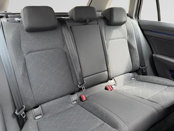 VOLKSWAGEN Golf VIII SW (2023) — foto 6 van 25