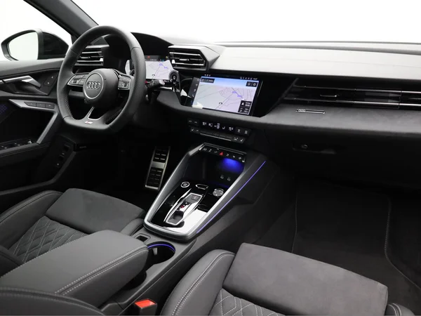 AUDI A3 Sportback (2025) — foto 18 van 24